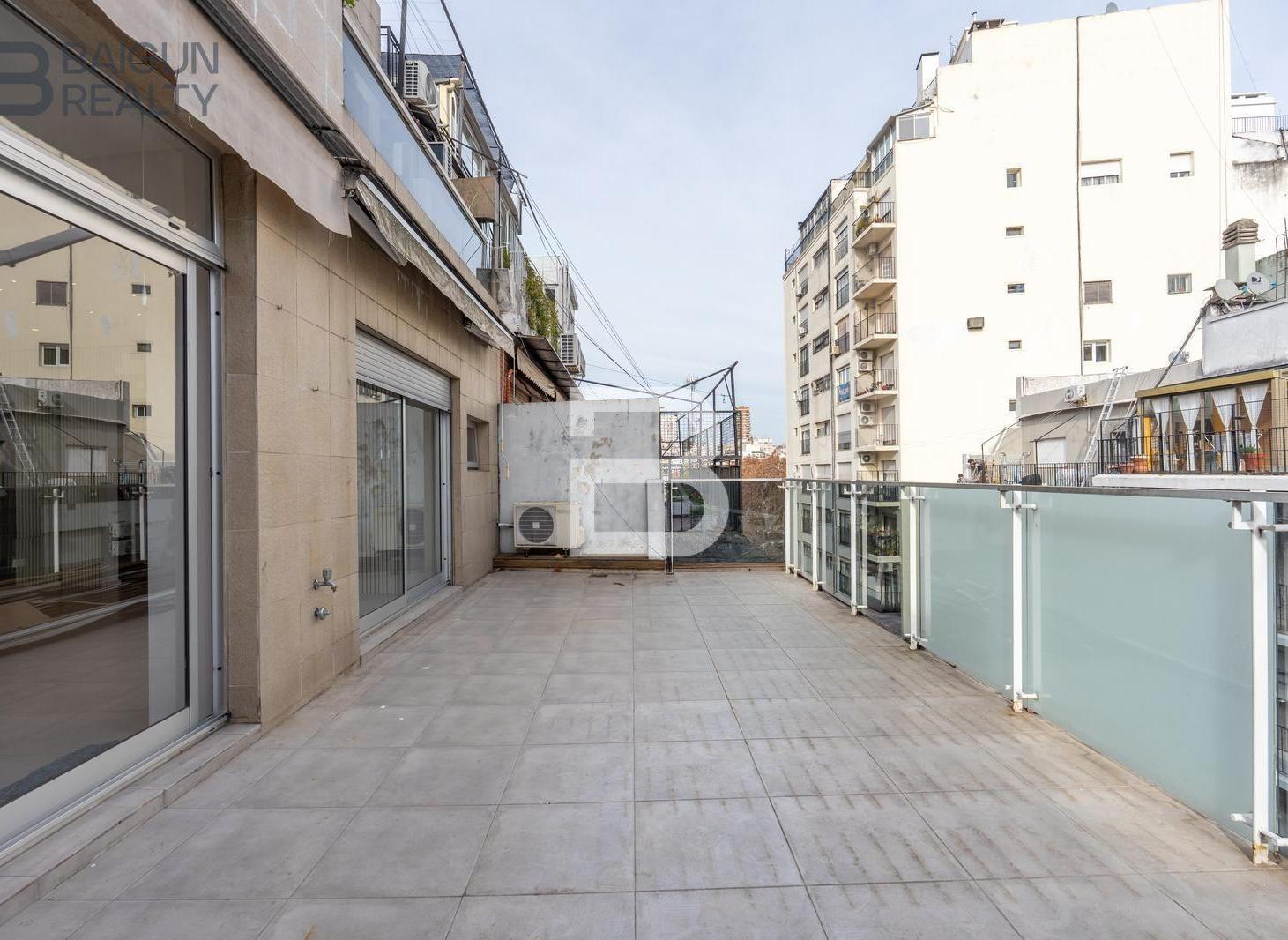 Foto de Venta Departamento de 2 ambientes con terraza y cochera en Recoleta, imagen 3