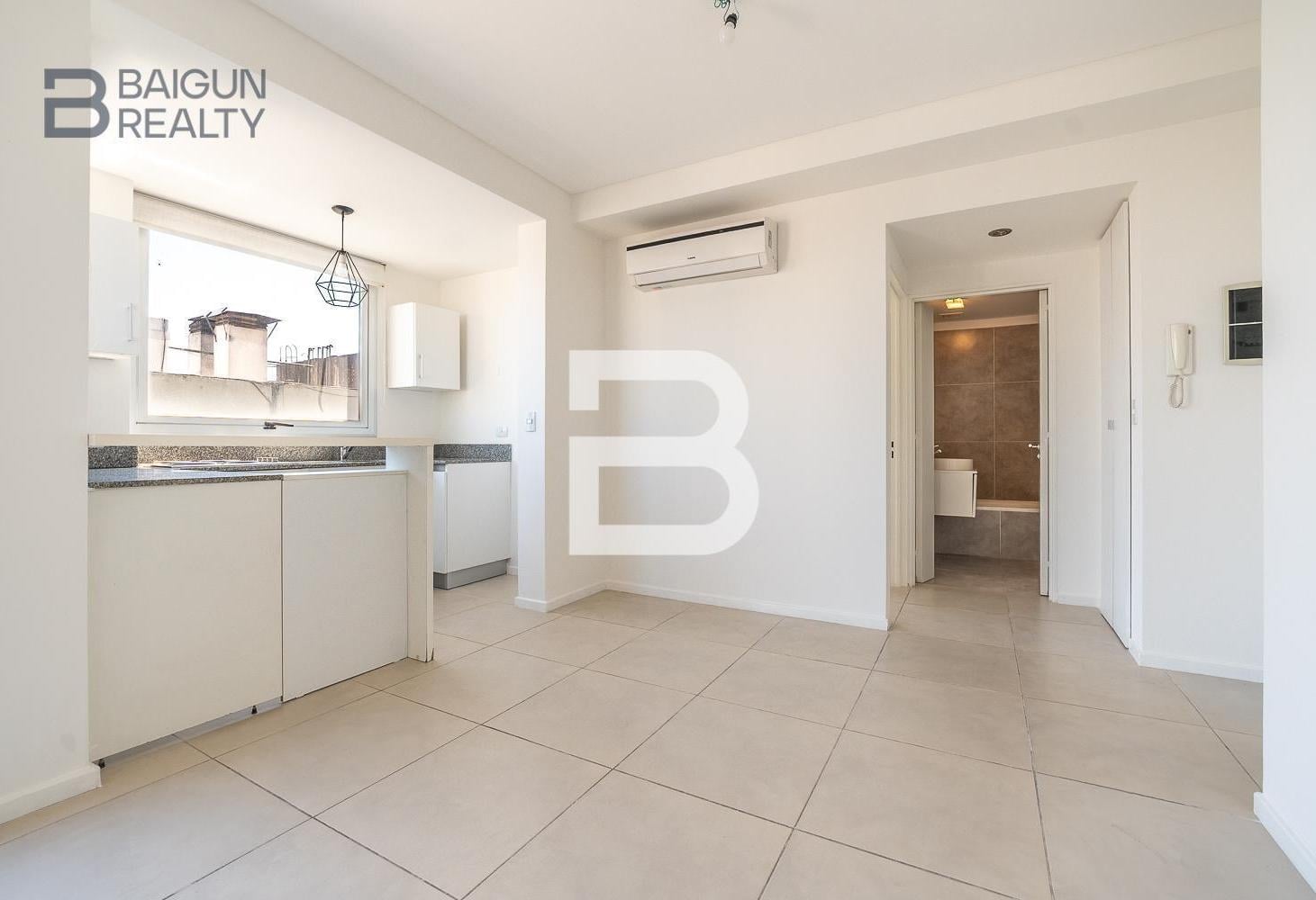 Foto de Venta Departamento en Torre Alerces de 2 ambientes con cochera en Villa, imagen 3