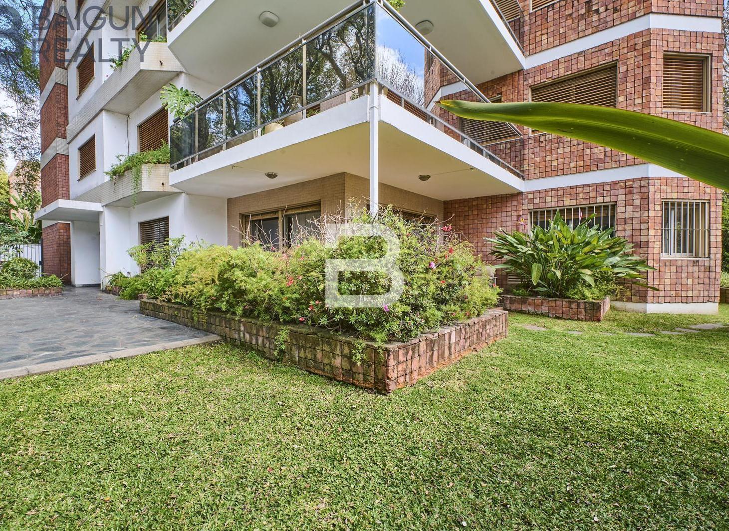 Foto de Venta Departamento tipo Casa con jardín en Belgrano R, imagen 3