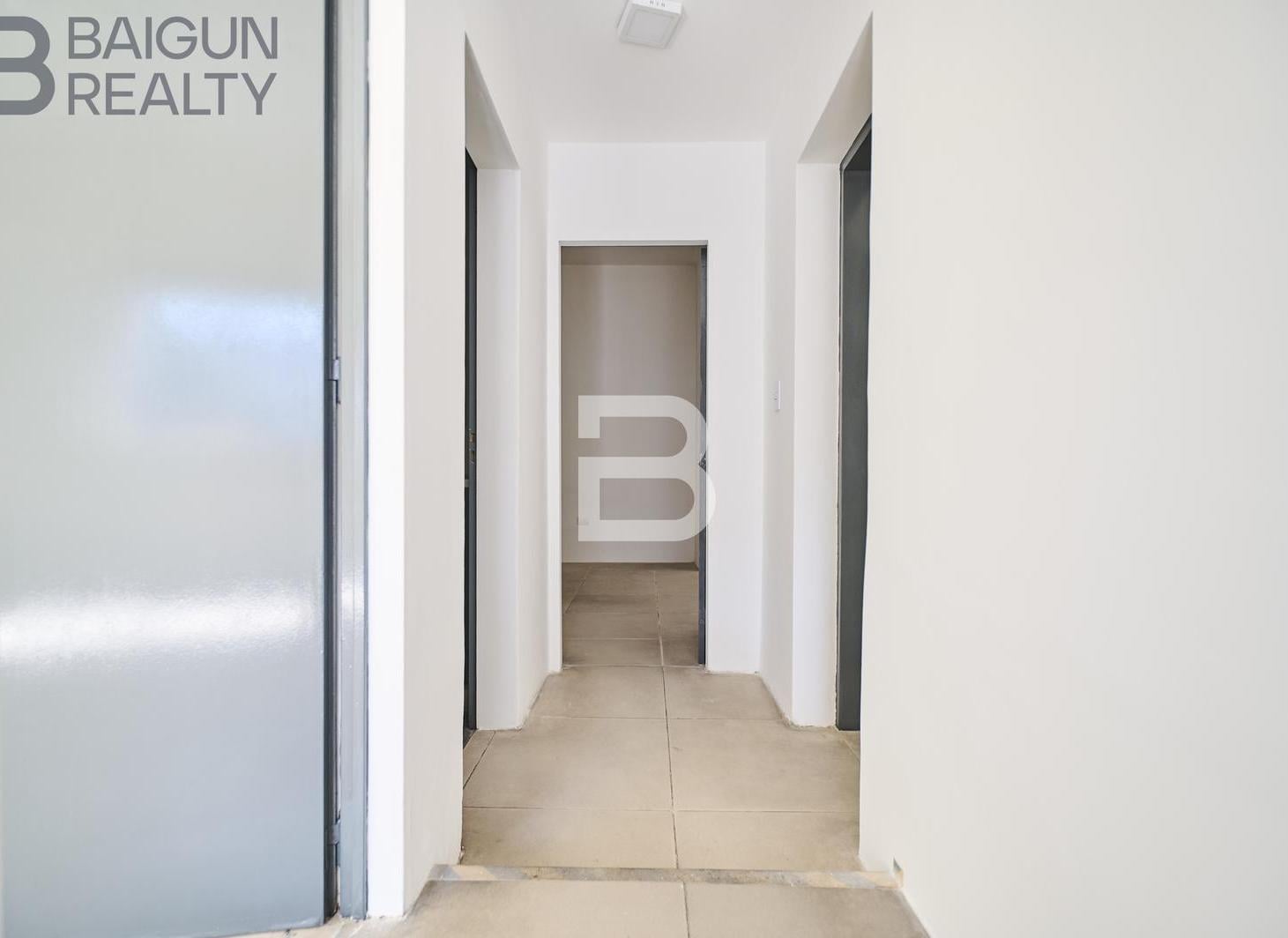 Foto de Venta PH 5 ambientes en Villa Real, imagen 5