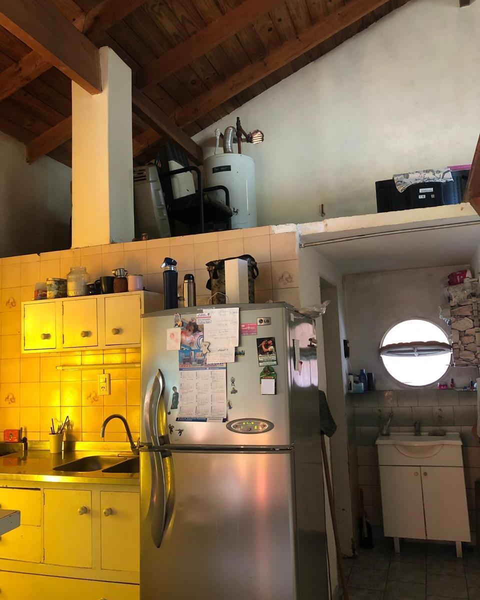 Amplia Casa de 3 Ambientes en Venta en Guillermo Enrique Hudson 4