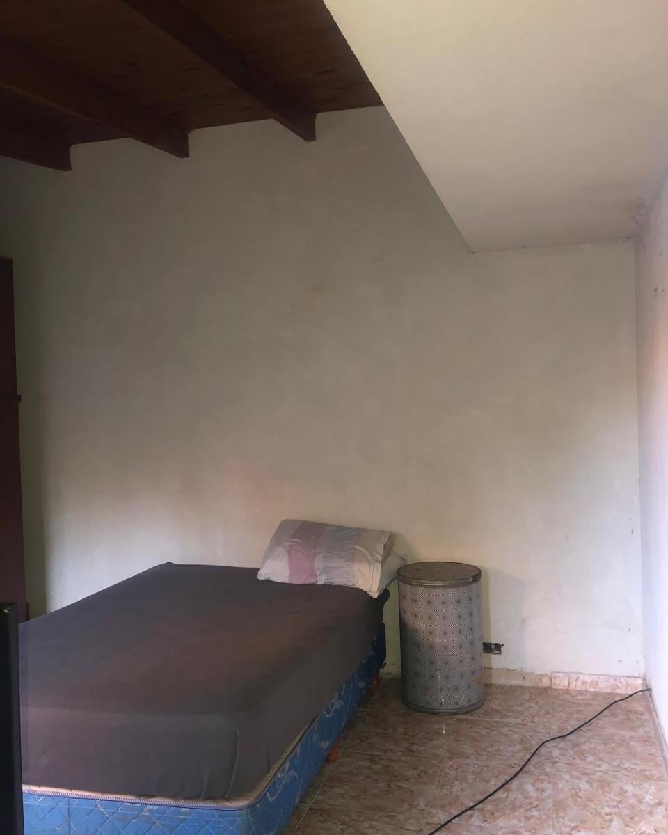 Foto de Venta de amplio PH en La Plata., imagen 2