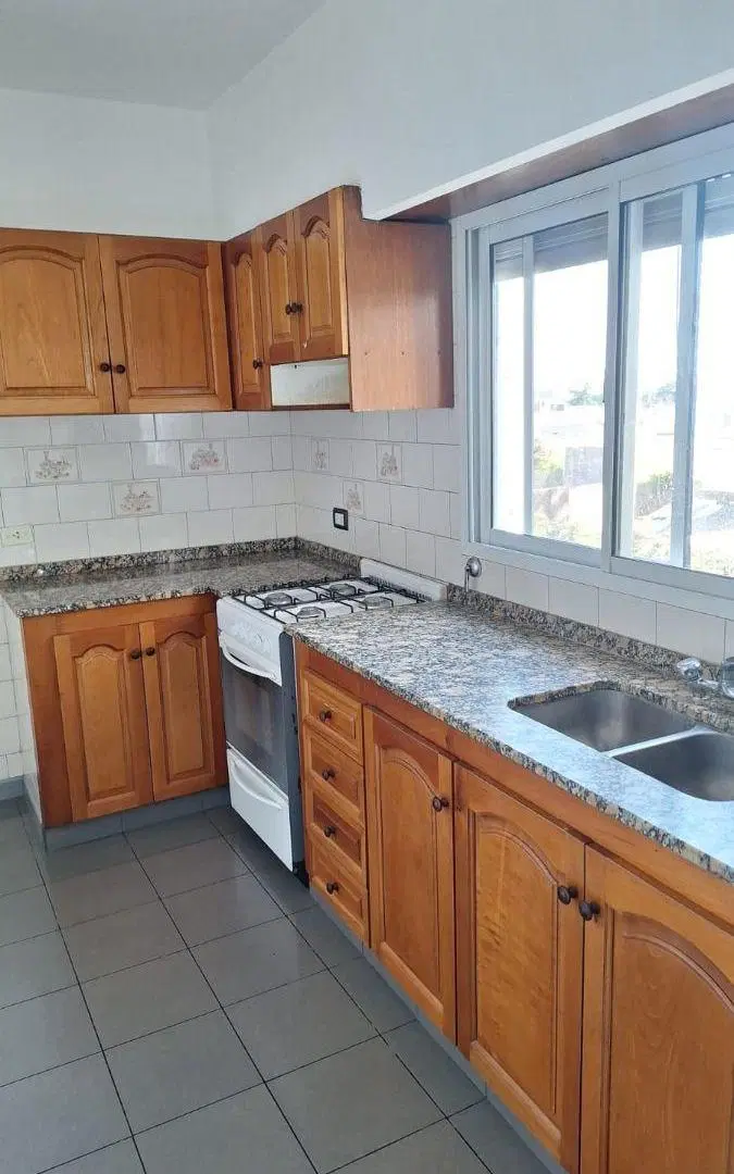 Departamento en Alquiler - Con Cochera - 5