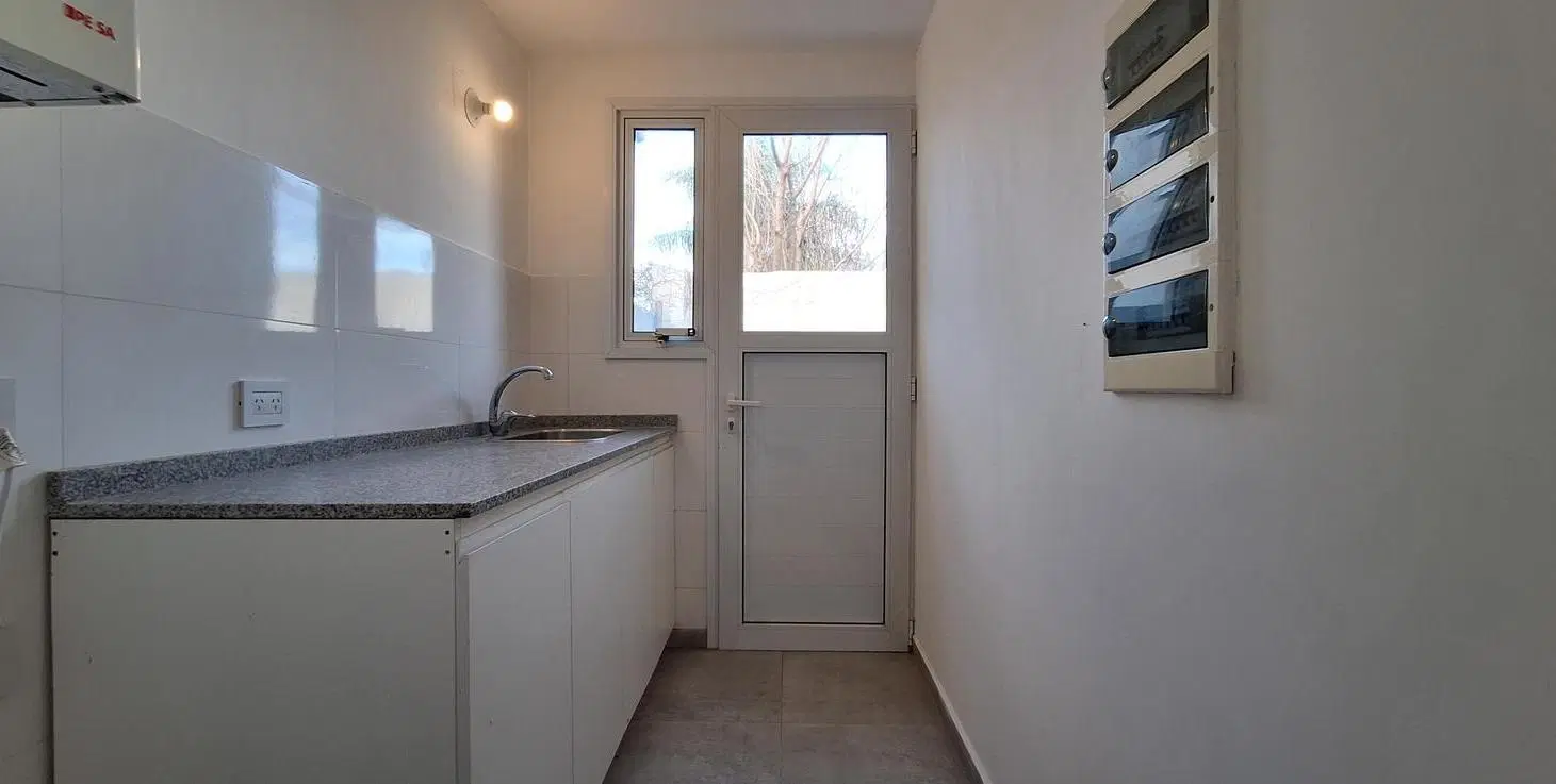 CASA EN VENTA 3 DORMITORIOS HOUSING VILLA BELGRANO 4