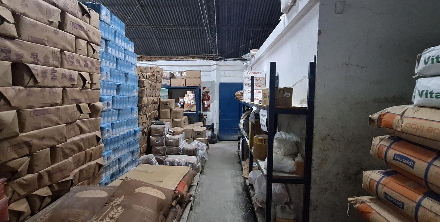 Foto de TERRENO EN VENTA CON LOCAL COMERCIAL Y DEPOSITO SOBRE AV. RAFAEL NUÑEZ, imagen 2