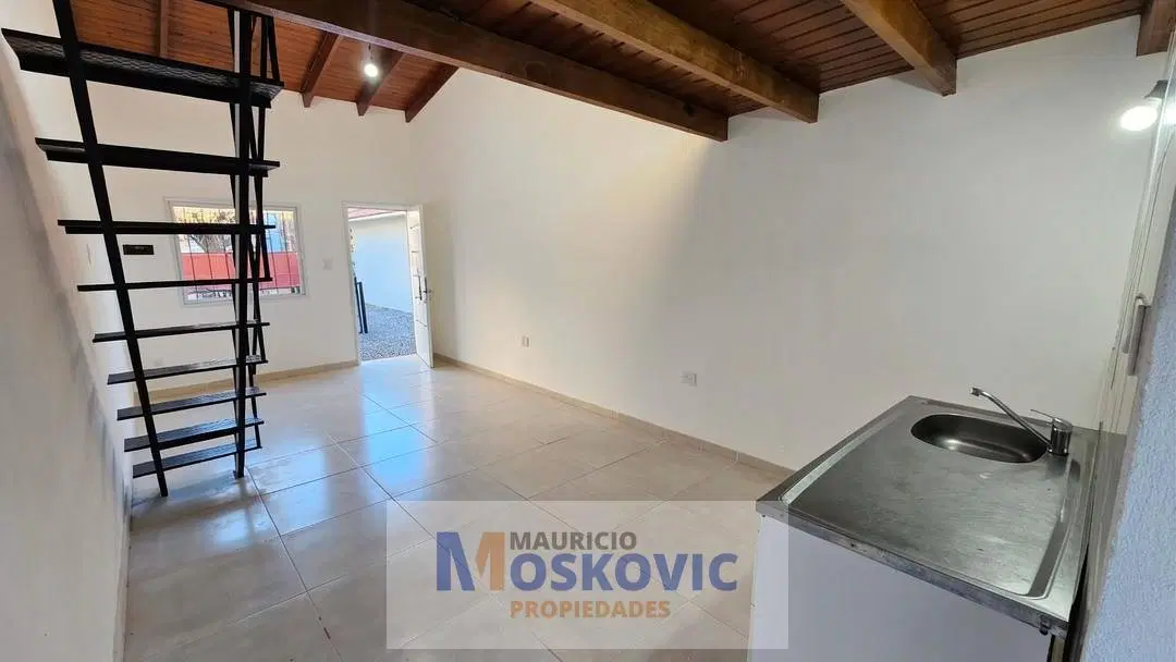 Loft en alquiler - Moreno 4