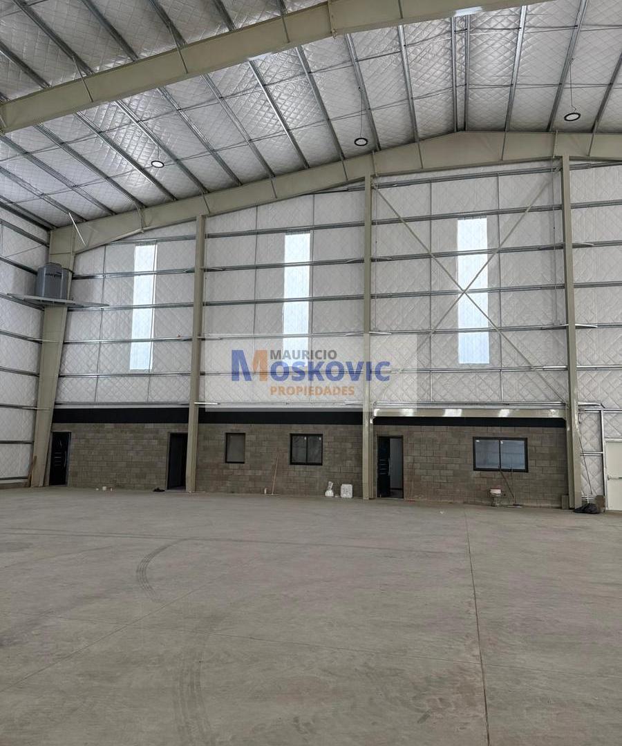 Naves Industriales en alquiler 1.000m2 - 2.000m2 - 3.000m2