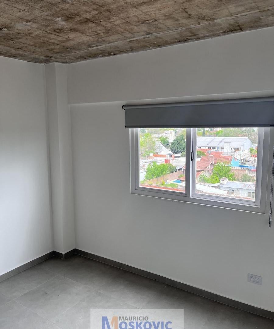 Foto de DEPARTAMENTO 2 AMBIENTES A ESTRENAR EN MORENO CENTRO CON COCHERA, imagen 5