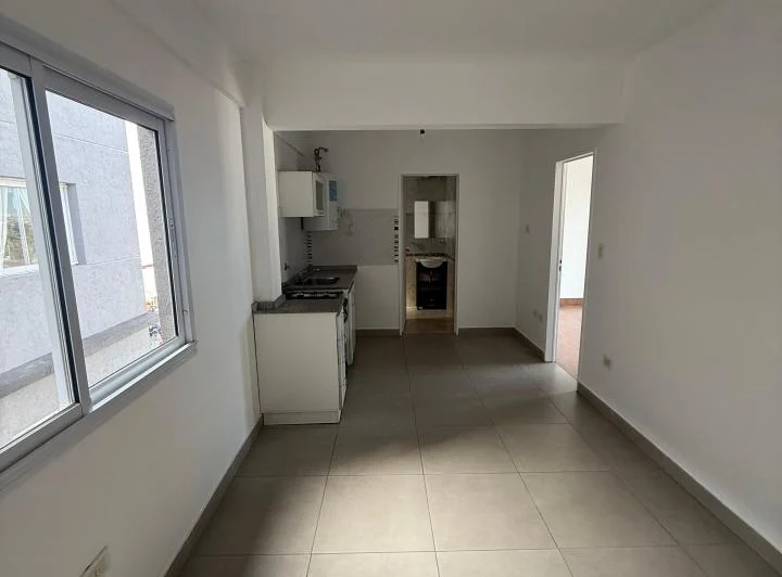 Excelente departamento en Villa Bosch 4