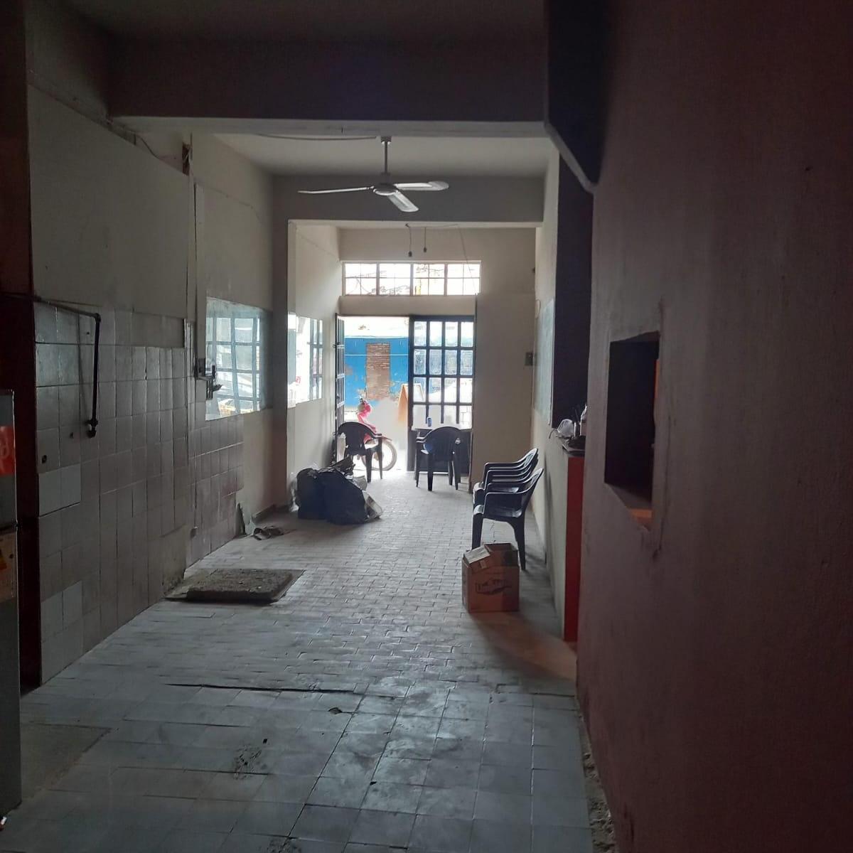 Venta Local Comercial Zona Terminal Centro Clientela Activa y Constante 4
