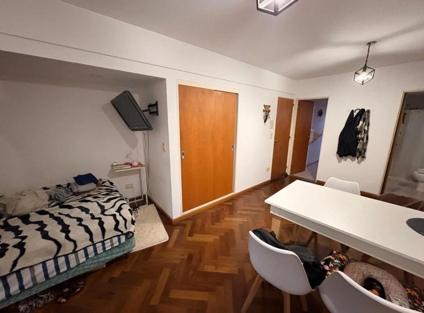 MONOA. CON PATIO Y BALCON 3