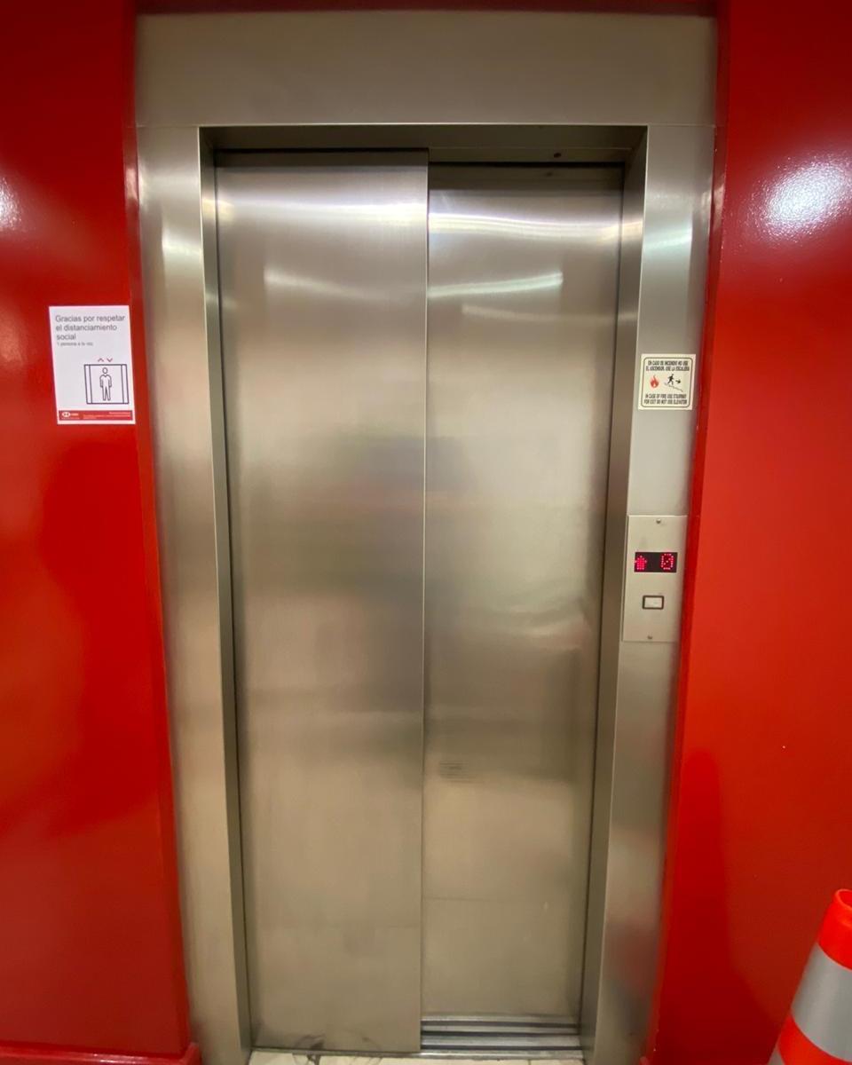 Venta Local Comercial Esquina Patricios y Martín García 4