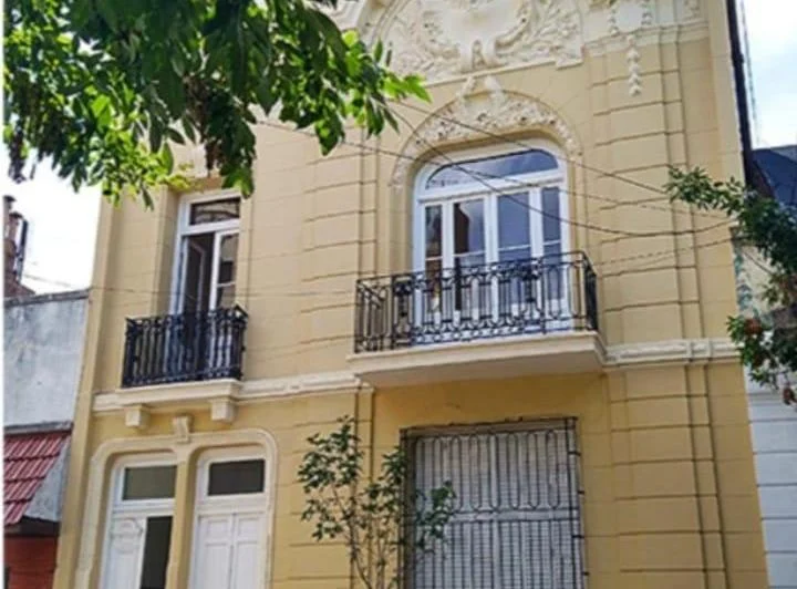 Alquiler casa zona britanico, San José y caseros. PB $2450usd / 1piso $2450usd