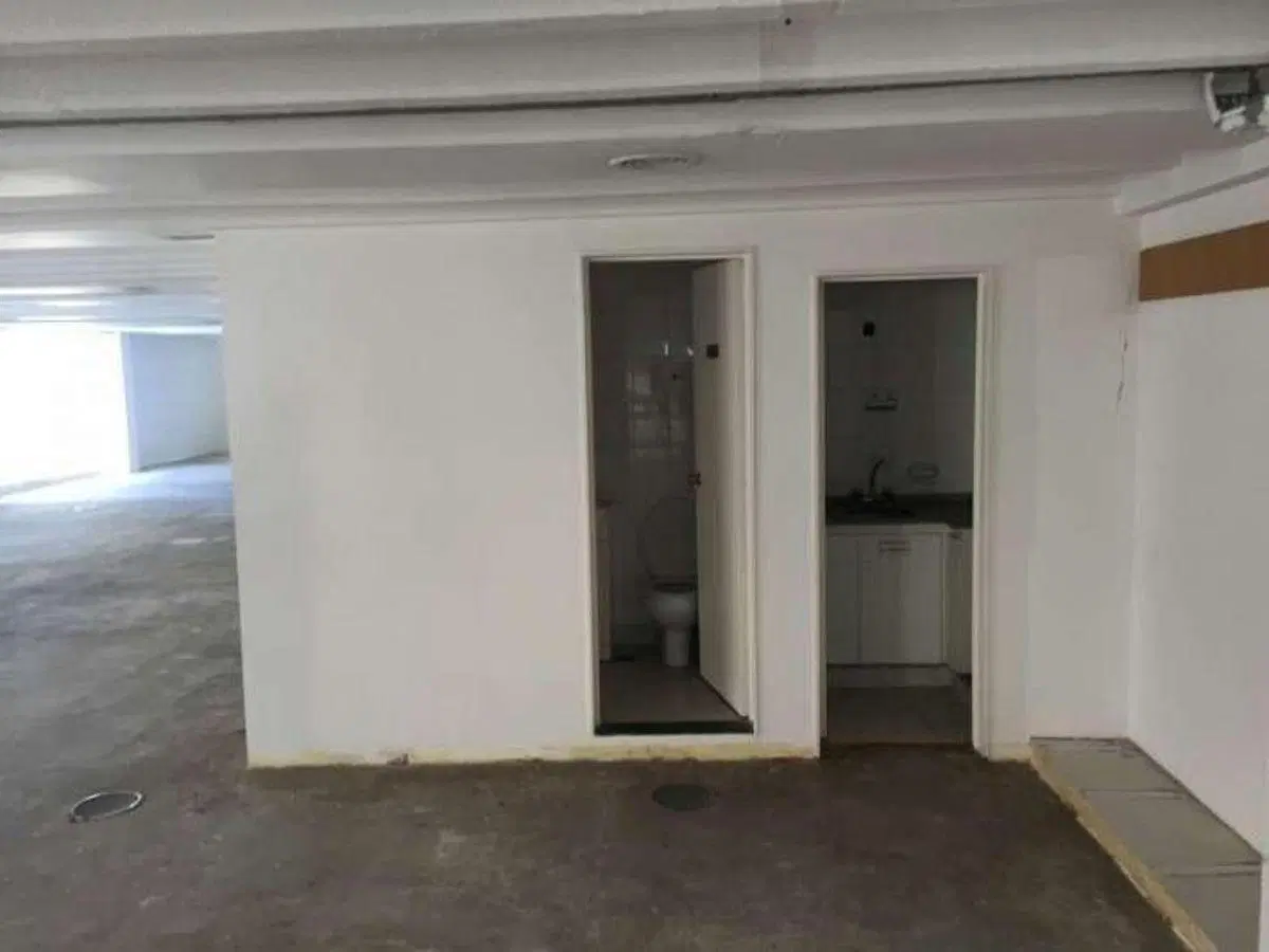 Alquiler de oficinas libres en zona microcentro, Bartolomé mitre al 700 5