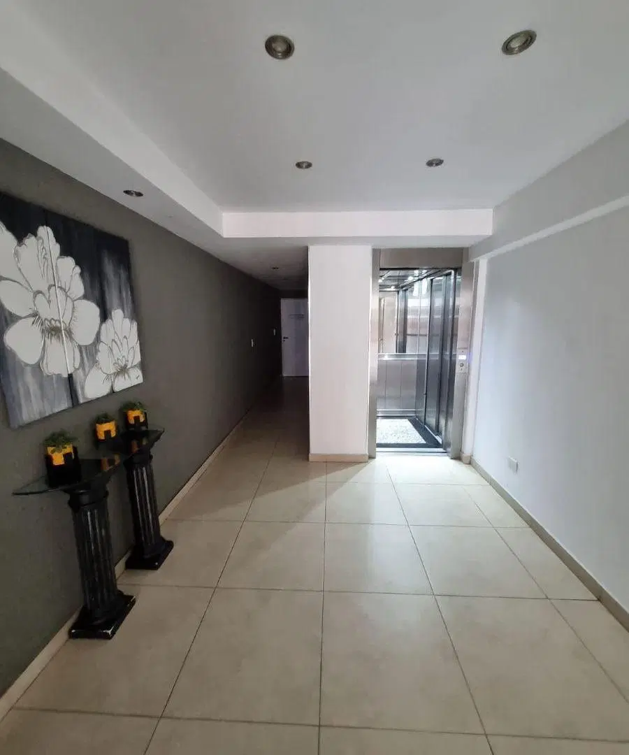 Alquiler de departamento 2ambientes zona Wilde calle Sarachaga 5900 3