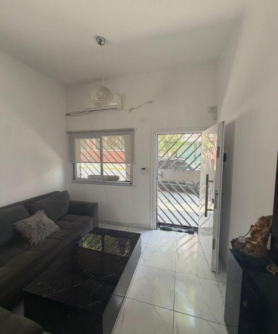 Foto de Venta de Casa 4 Ambientes en Zona Parque Patricios, Uspallata Al 2400, imagen 3