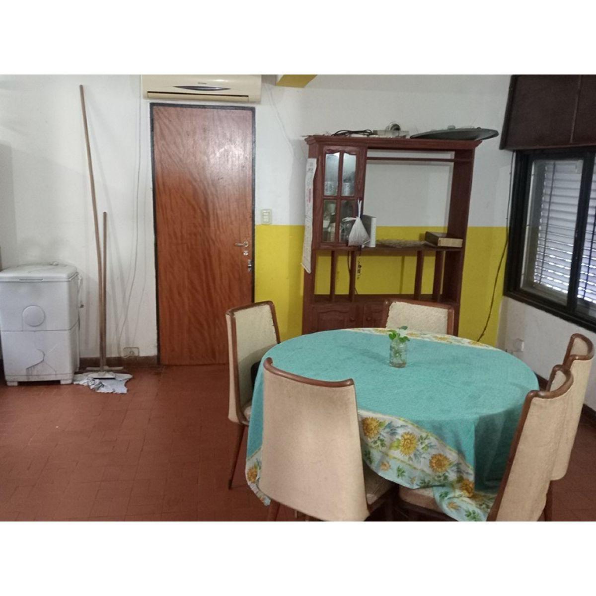 Casa en Venta Villa Lugano 5 Ambientes 2 Baños Garaje Patio Parrilla Balcon Terraza en 2 Plantas 4