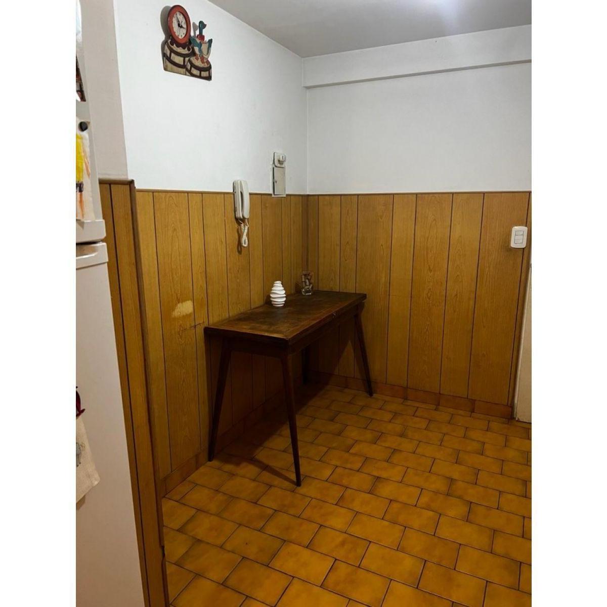 Se Vende un Departamento de 3 Ambientes Al Frente, con Baulera. 5