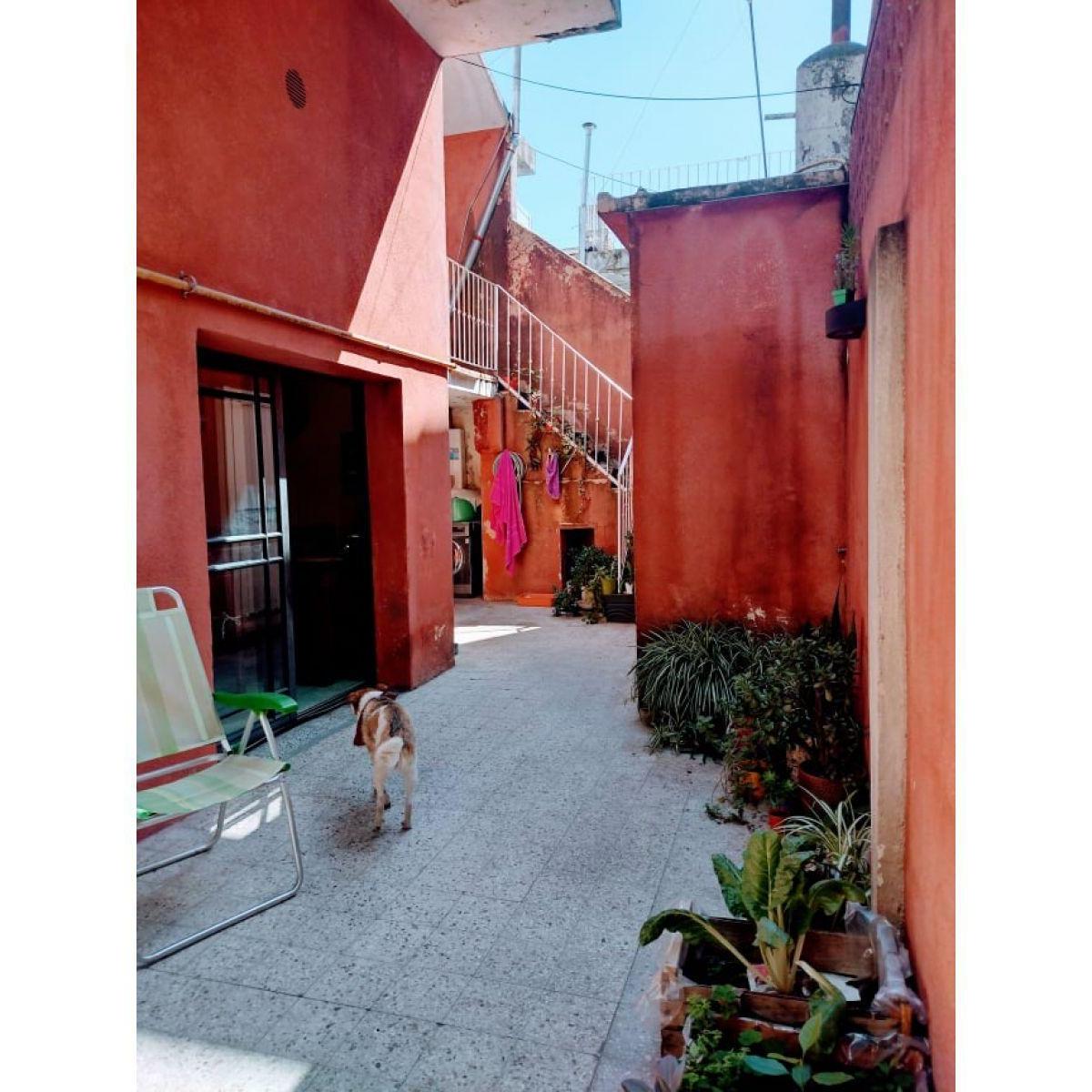 Rebajado! Se Vende PH de 4 Ambientes con Garage, Sin Expensas. 1