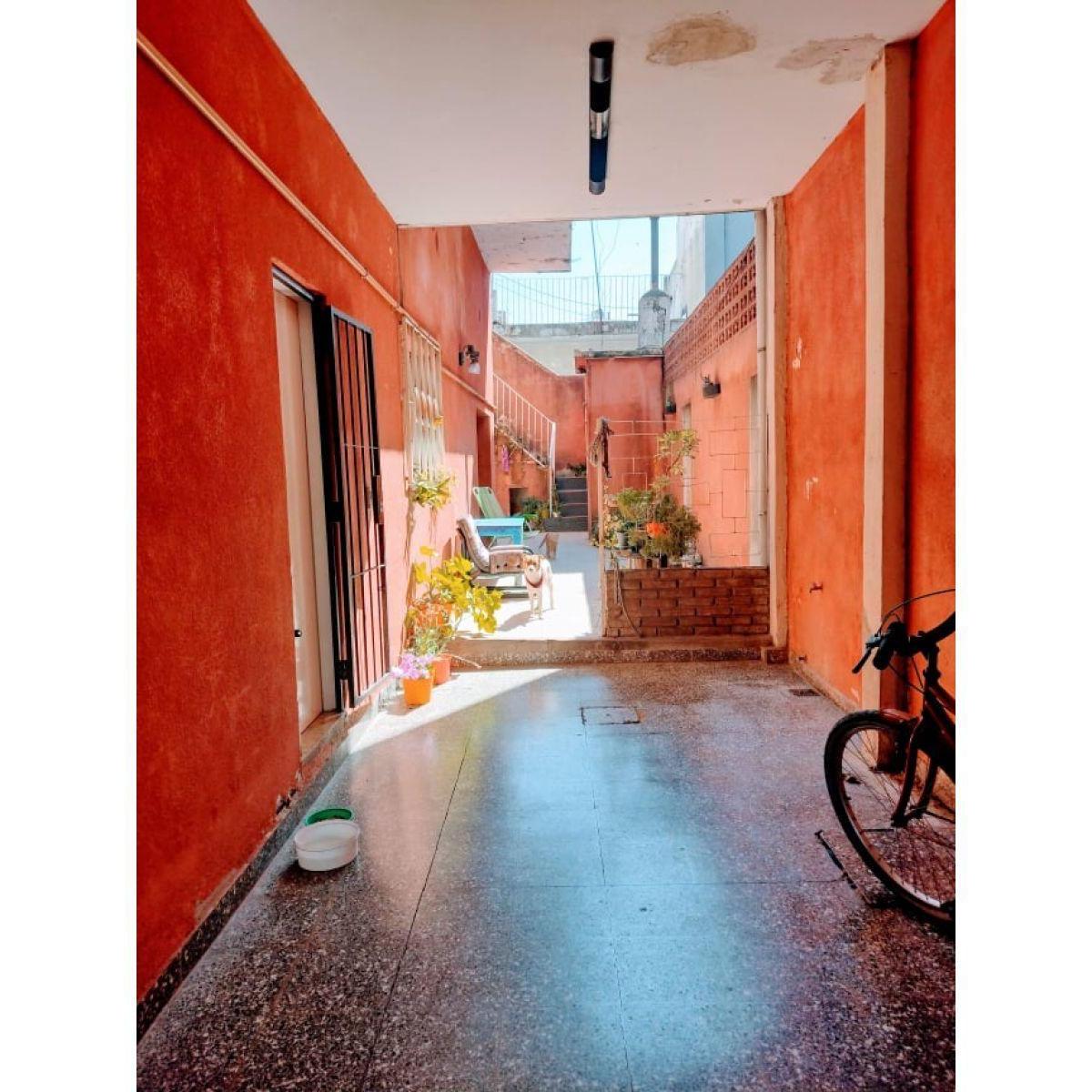 Rebajado! Se Vende PH de 4 Ambientes con Garage, Sin Expensas. 4