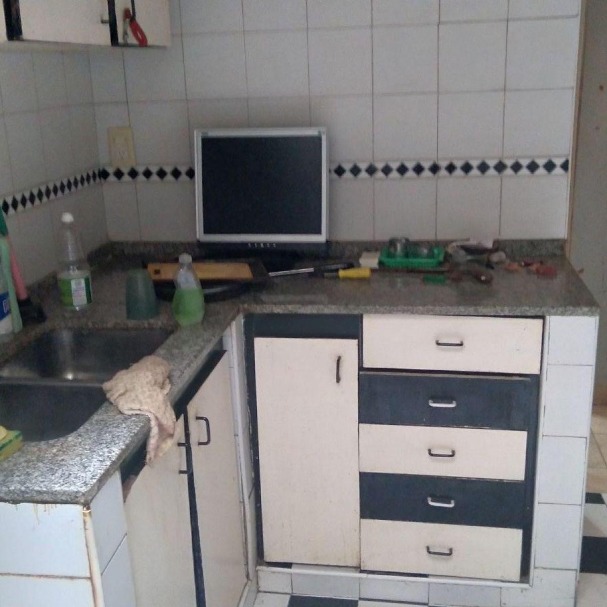 Venta PH con Todo!. 4 Amb C/2 Baños y Patio. Bajas Exp. Luminoso. Subte. Sobre Av. Oportunidad 4
