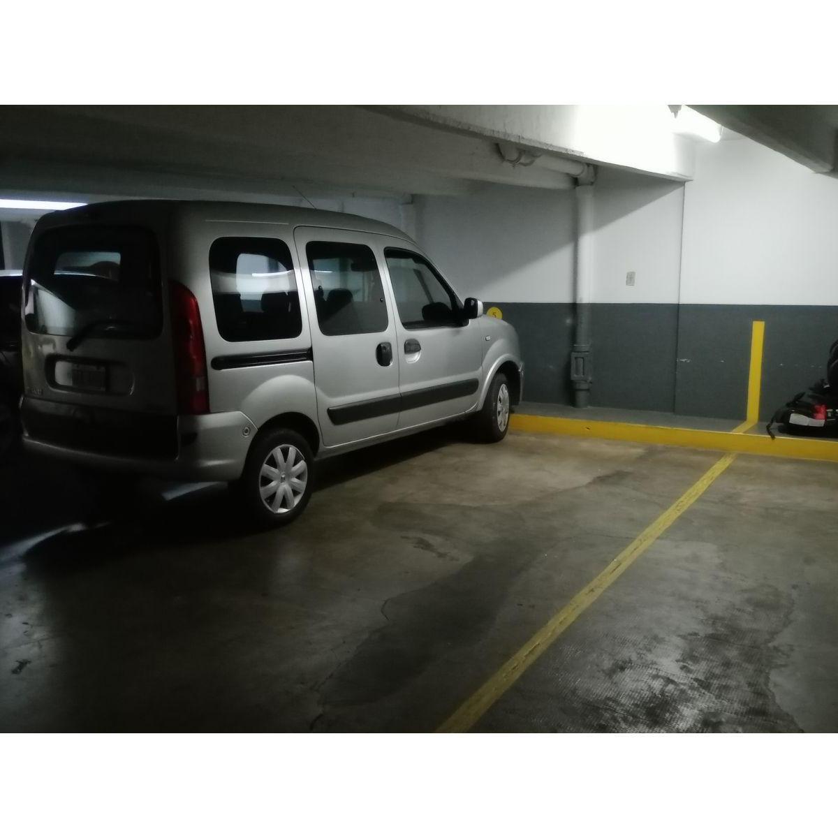 Venta Departamento 3 Dorm. Mas Hab Servicio, con 2 Cocheras y 2 Balcones 4