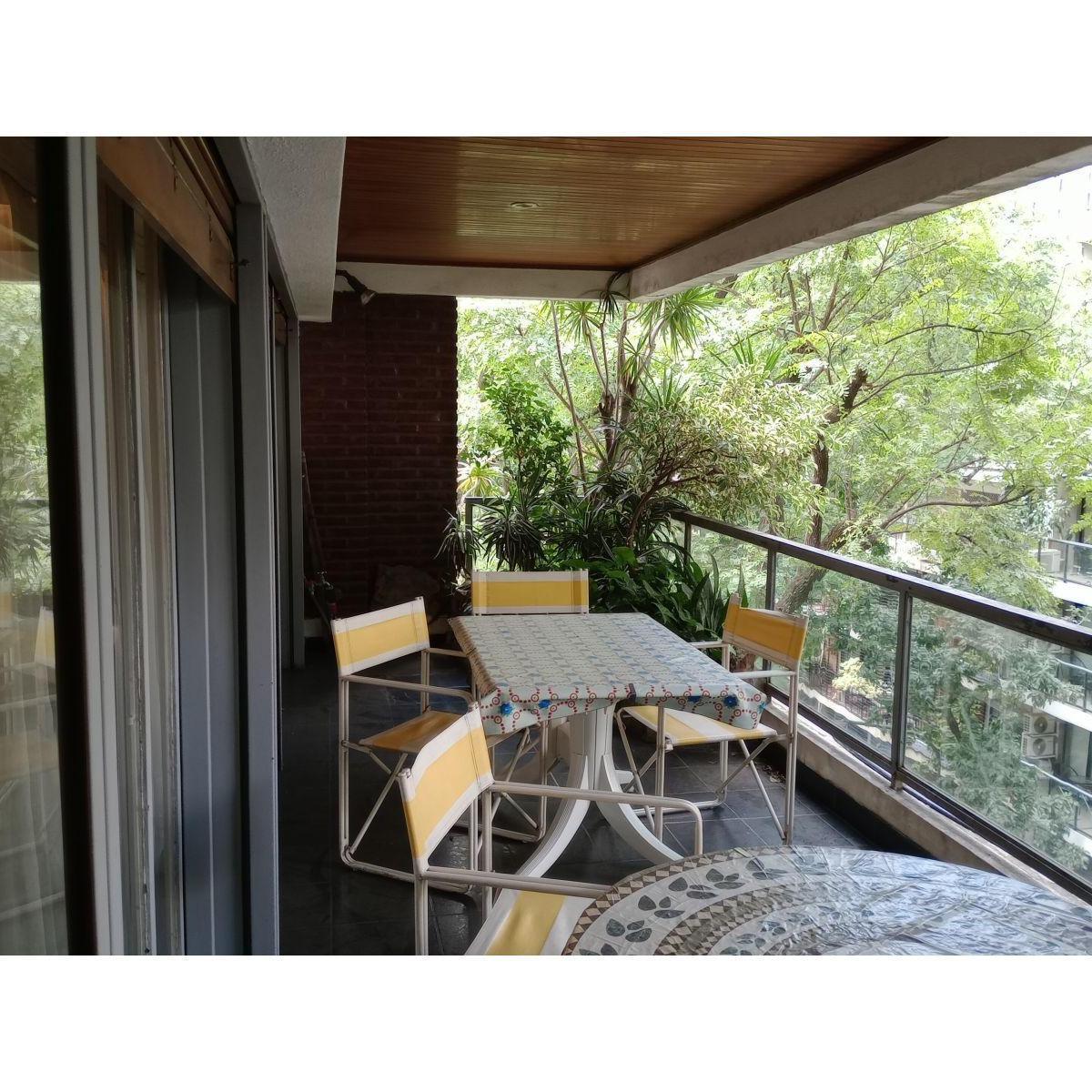 Venta Departamento 3 Dorm. Mas Hab Servicio, con 2 Cocheras y 2 Balcones 2