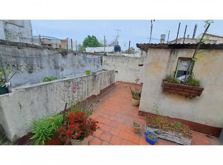 Casa/Terreno en Lote Propio irregular a Reciclar - Parque Patricios - Capital Federal 4