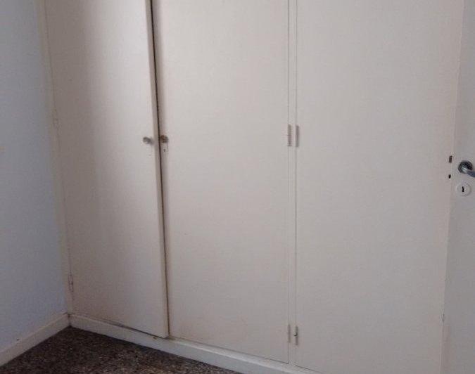 OLIVOS en ALQUILER casa muy comoda con 2 dorm, living comedor, cocina comedor, , baño, garage, patio 5