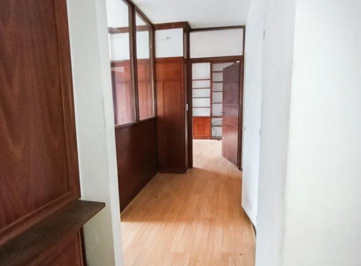 OFICINA COMERCIAL EN ALQUILER 2