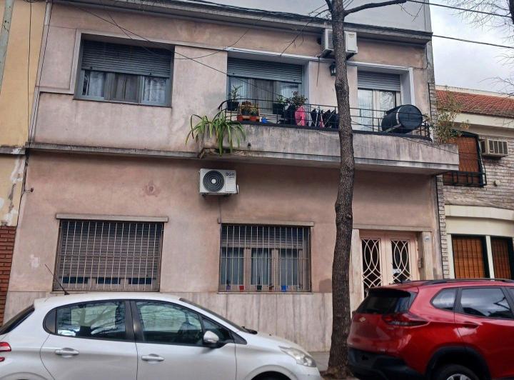 Depto Alquiler FLORESTA 3 ambientes SIN EXPENSAS Excelente ubicacion Pintado a nuevo A 2 cuadras Av. 4