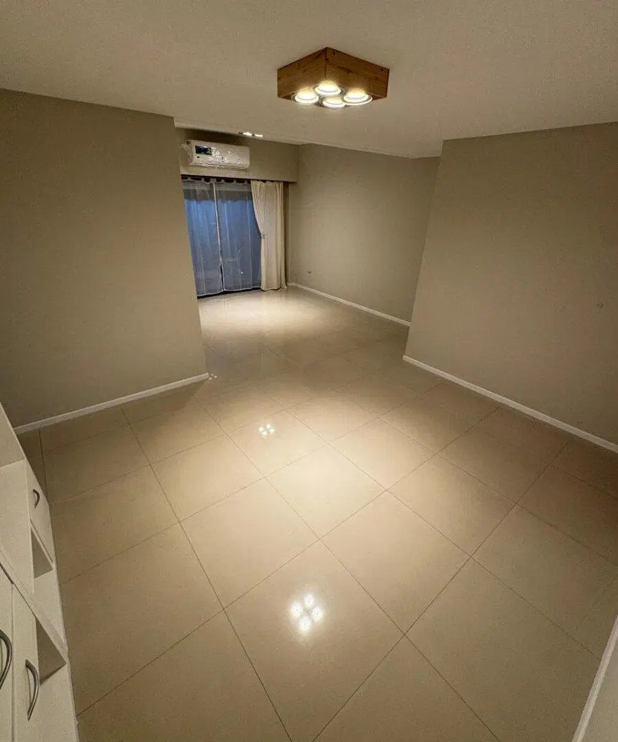Departamento  en venta en Moron centro 4