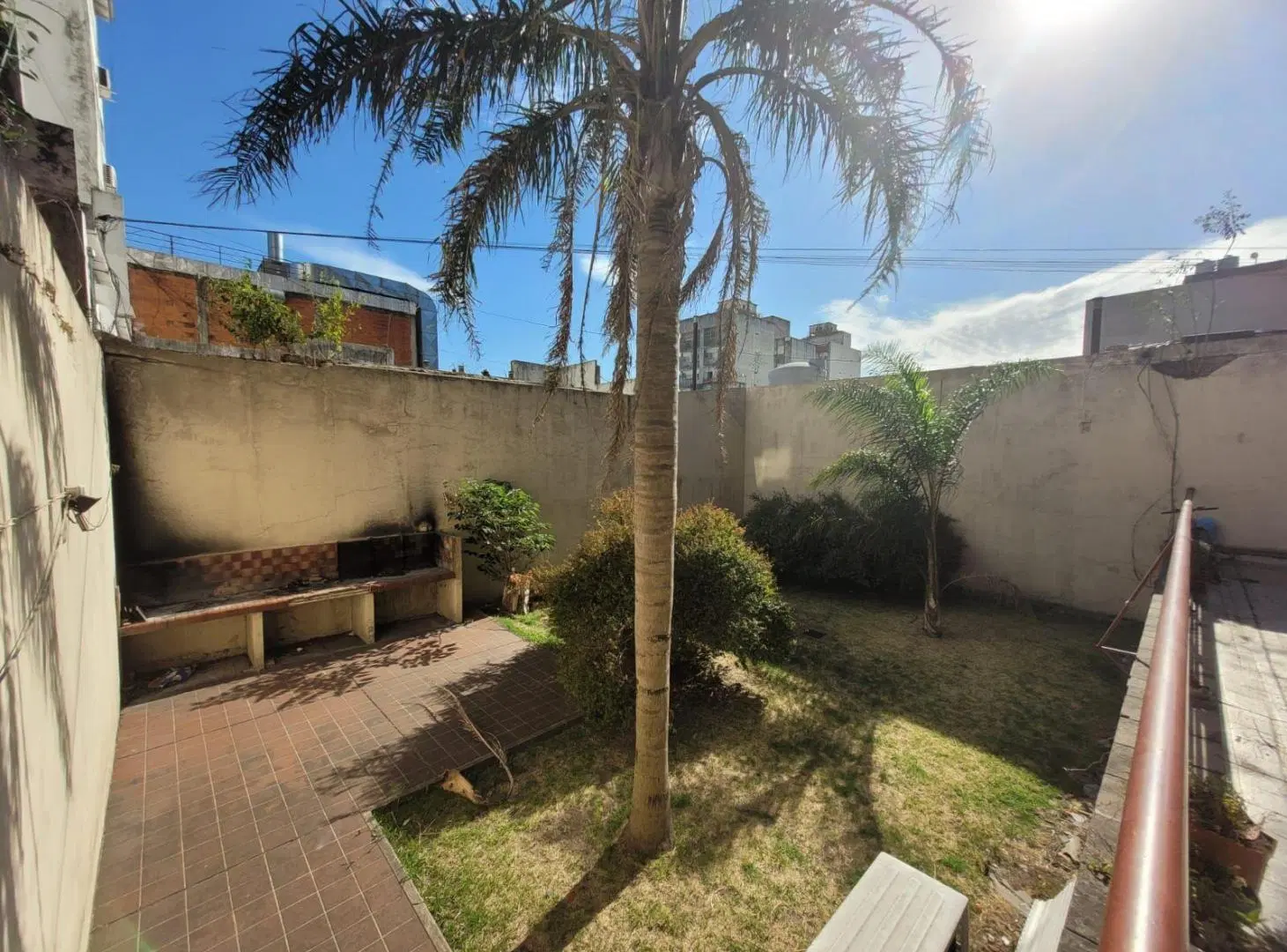 Departamento en Venta  5 Ambientes  en Morón centro. 5