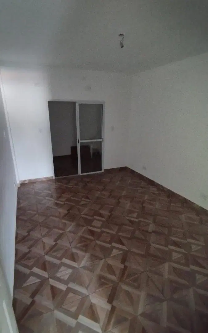 Alquiler en Castelar Sur Barrio Santa Rosa 1