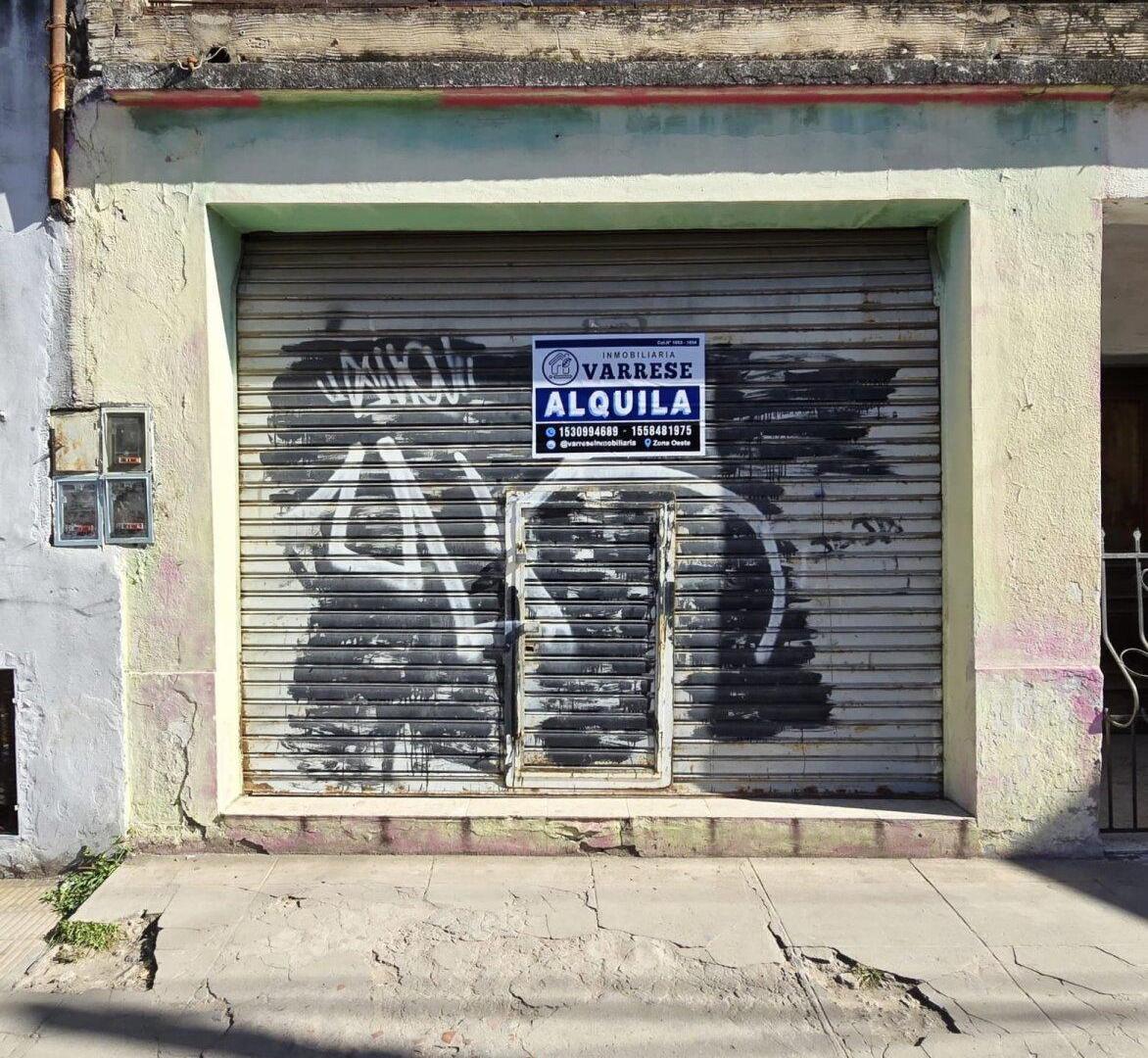 Local en Alquiler Sobre Av. Luro