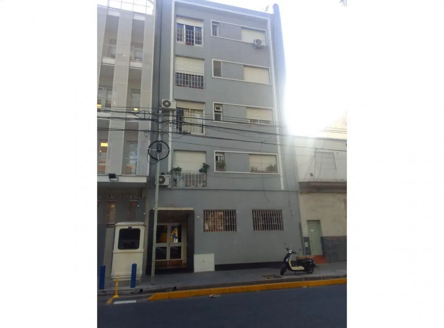 Departamento de 3 ambiente en venta. Planta baja Frente 1