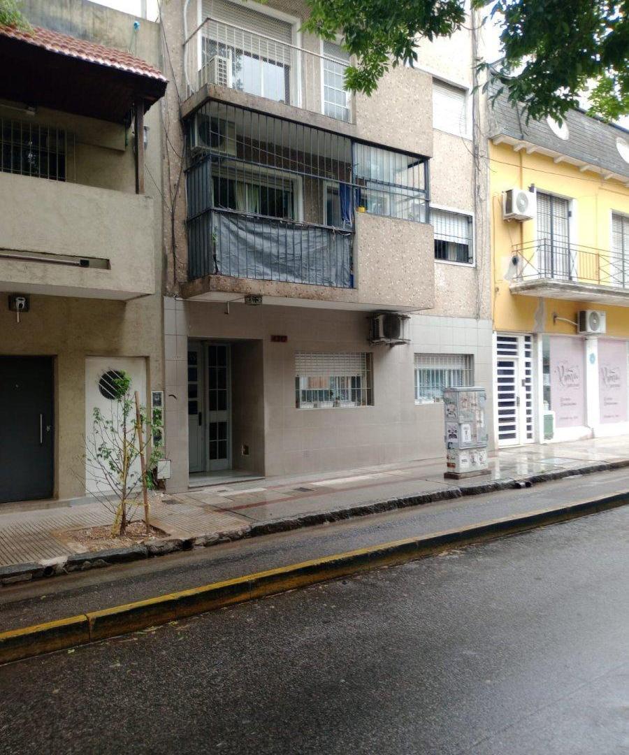 2 AMBIENTES EN HUMAHUACA 4317 PISO 1 ALMAGRO