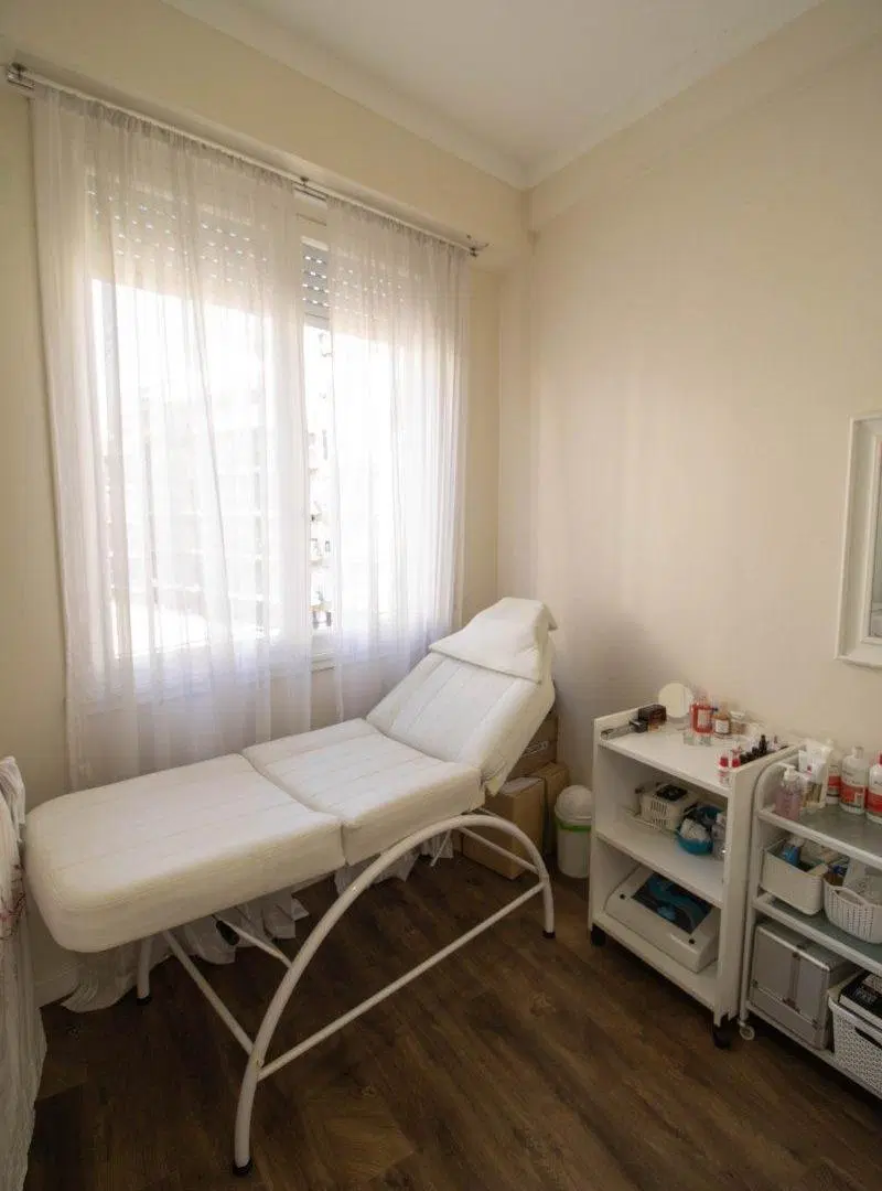 Semipiso 3 ambientes en Recoleta - Reciclado - Frente - Apto profesional 4