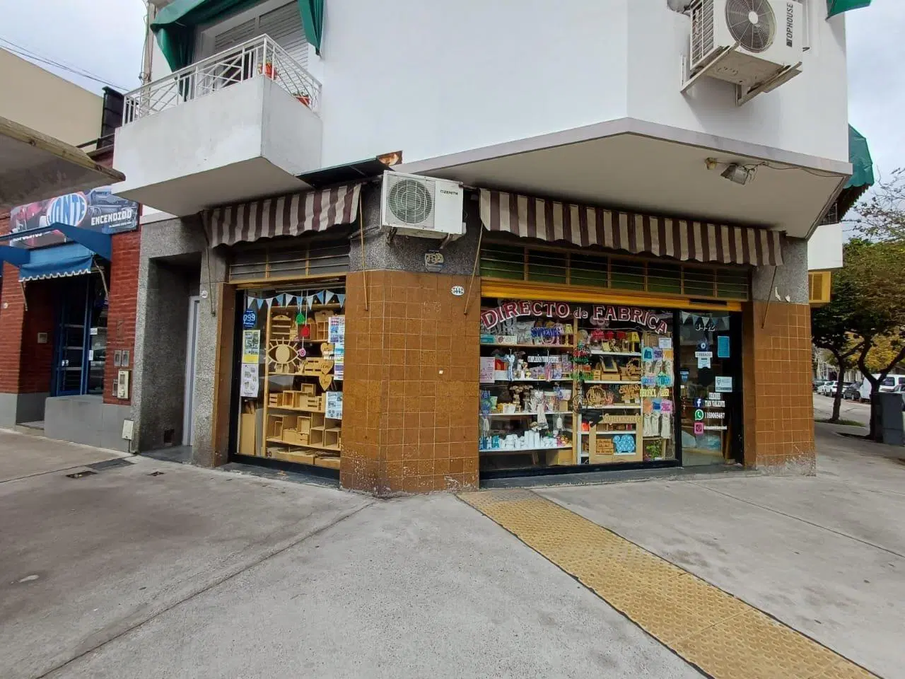 Local Comercial en Esquina sobre Avenida Alvarez Jonte 3