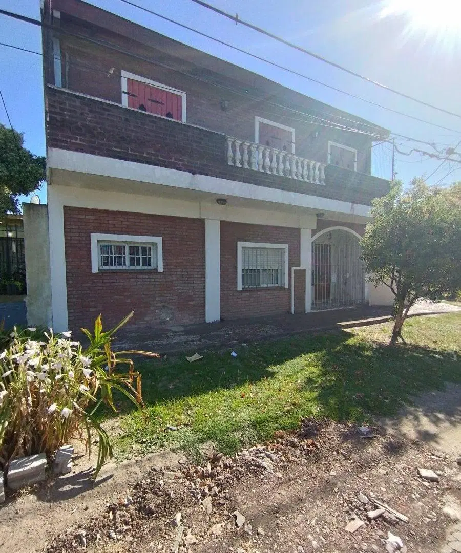 Casa en castelar en venta 2