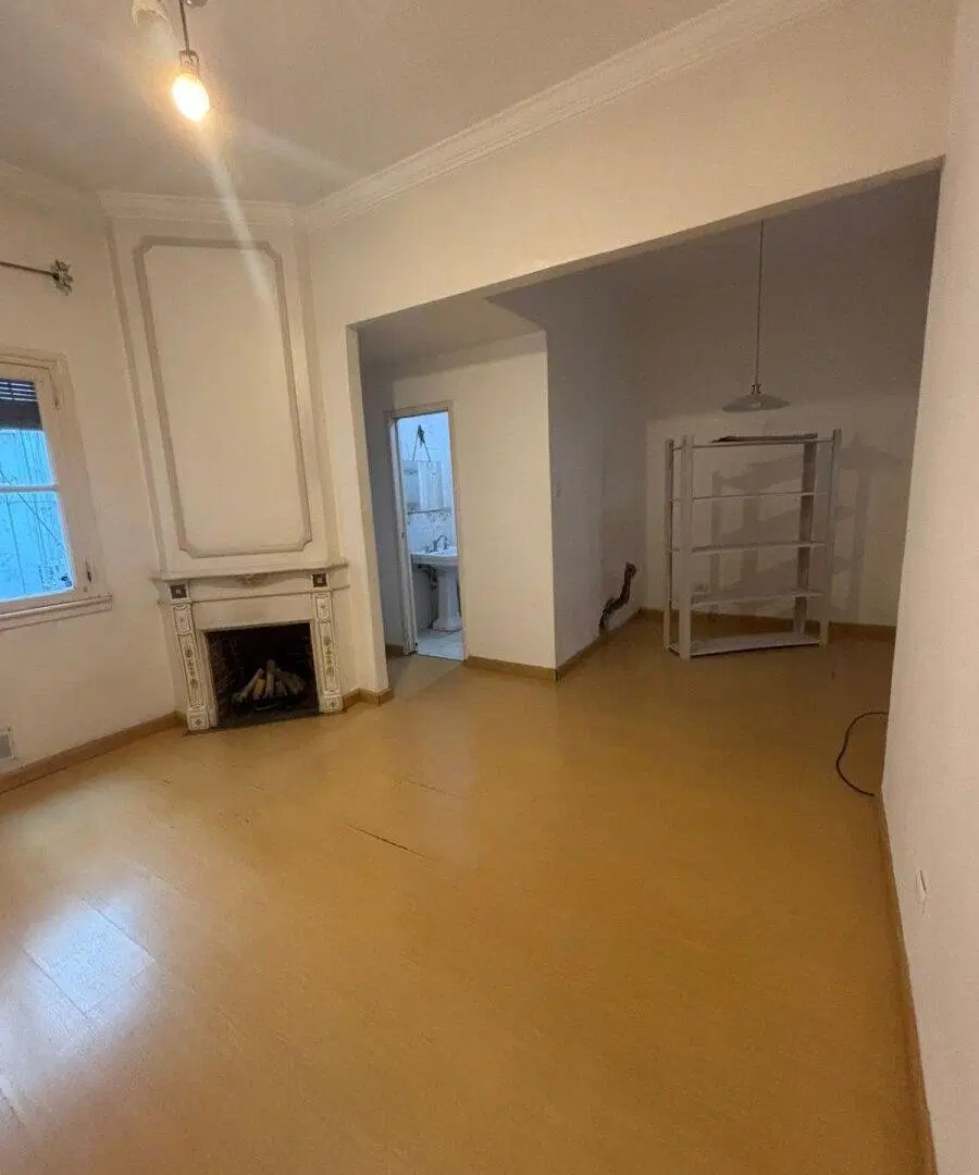 Departamento 2 Ambientes | Edificio Residencial | 1er Piso por escalera 3