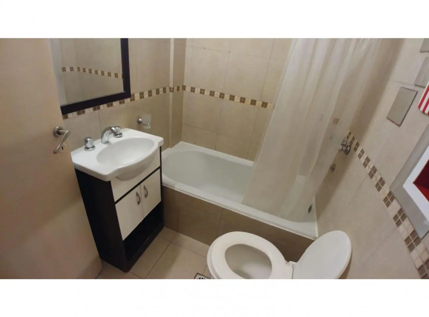 Monoambiente impecable en Recoleta $450.000+ expensas + Aysa+ luz 5
