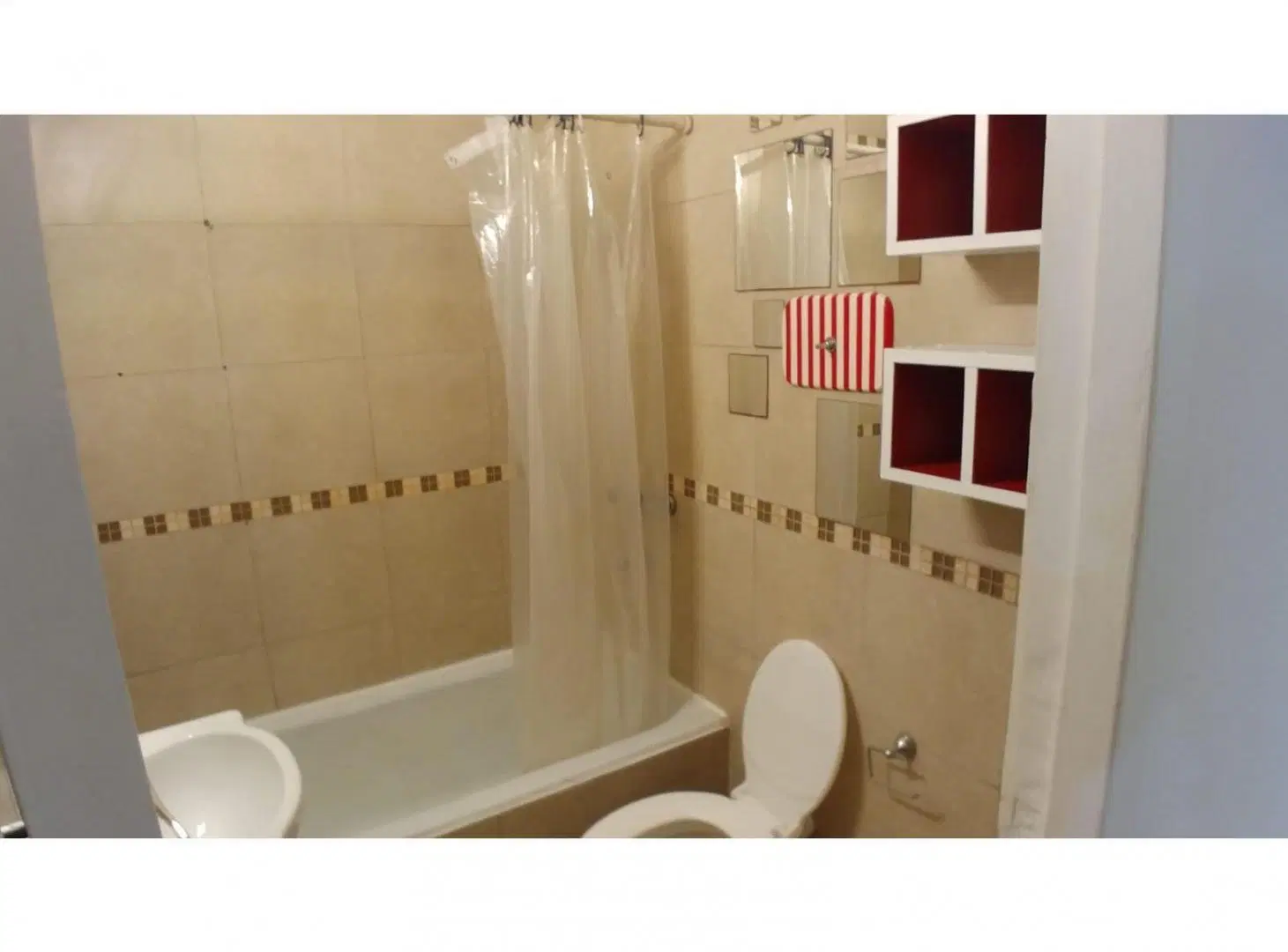 Monoambiente impecable en Recoleta $450.000+ expensas + Aysa+ luz 3