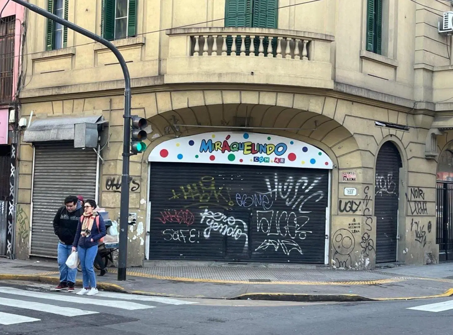 Espectacular negocio en esquina en pleno Barrio de Once 3
