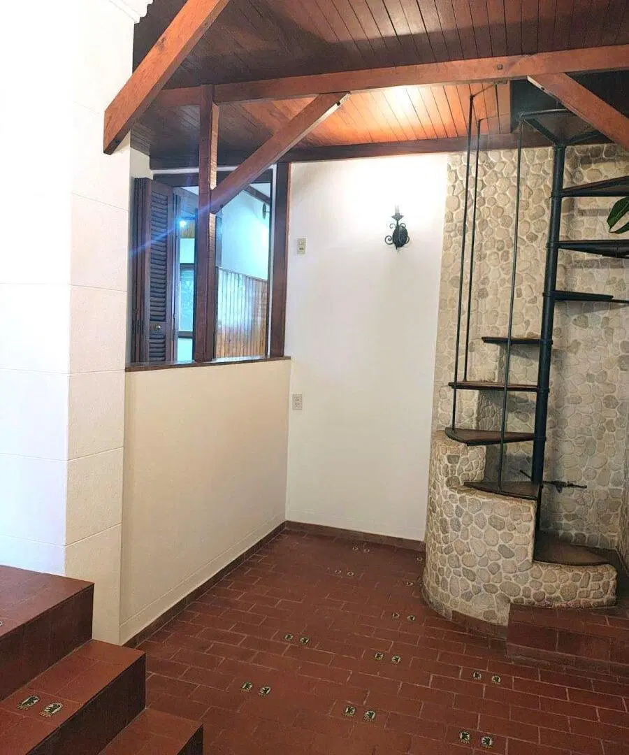 PH tipo Casa en alquiler Centro Santos Lugares 5
