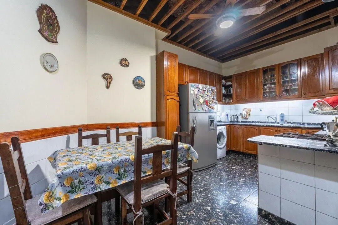 VENTA | Departamento Tipo PH 4 Ambientes con Balcón en Balvanera 3