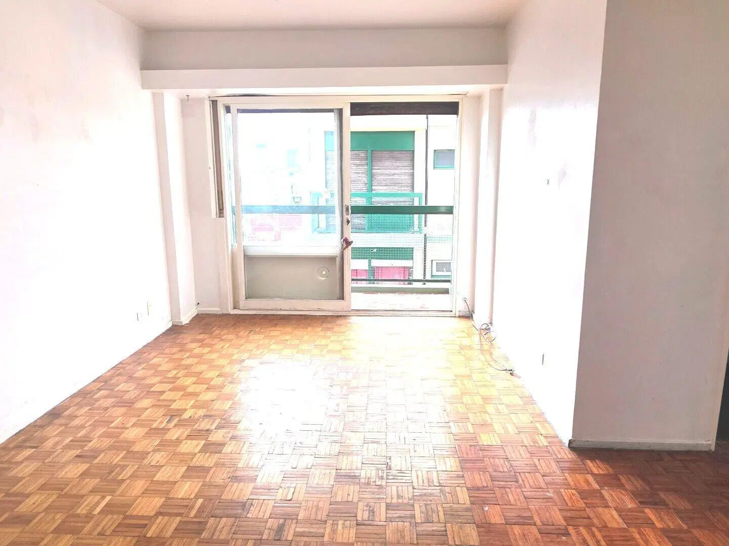 VENTA DPTO 2 Amb. Piso 15° Av. Independencia/UADE 3