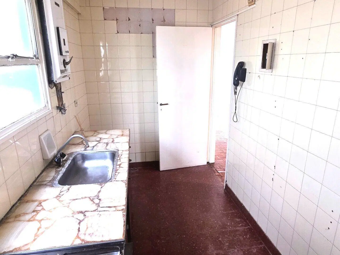 VENTA DPTO 2 Amb. Piso 15° Av. Independencia/UADE 8