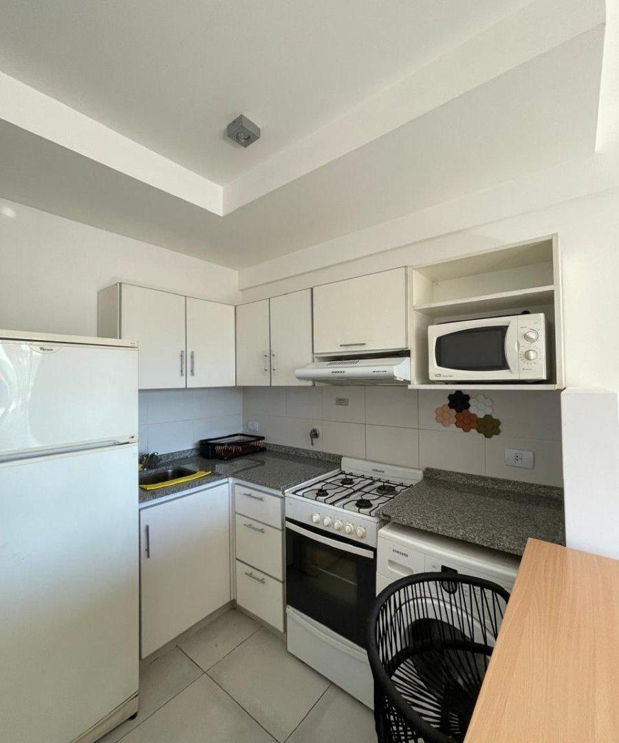 Foto de Departamento con cochera, Edificio "Pampa Al Lago"Full Amenities, imagen 2