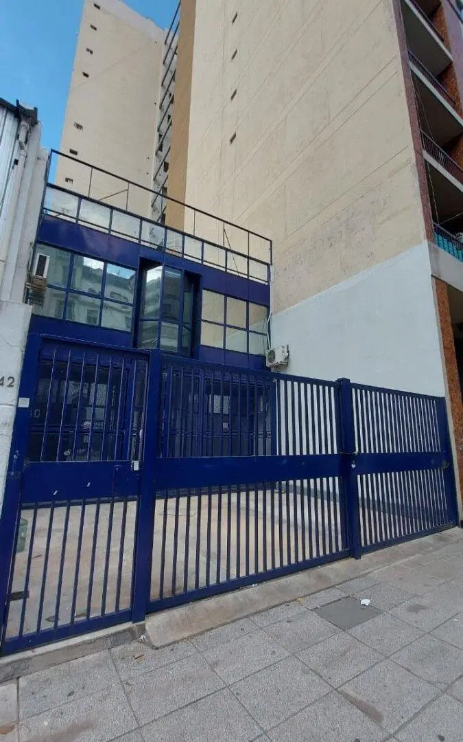 ALQUILER LOCAL COMERCIAL/OFICINA/DEPOSITO 4